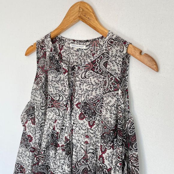 REBECCA MINKOFF Size Small Cold Shoulder White Black & Red Paisley Print Blouse - Picture 2 of 7